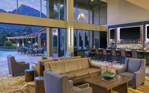 colibri lounge